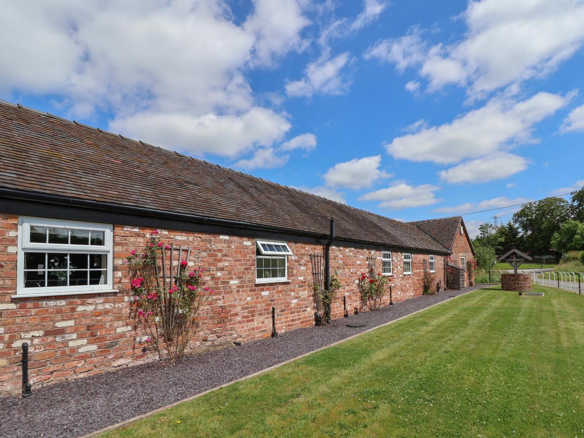 The Parlour Villa Chester Exterior photo