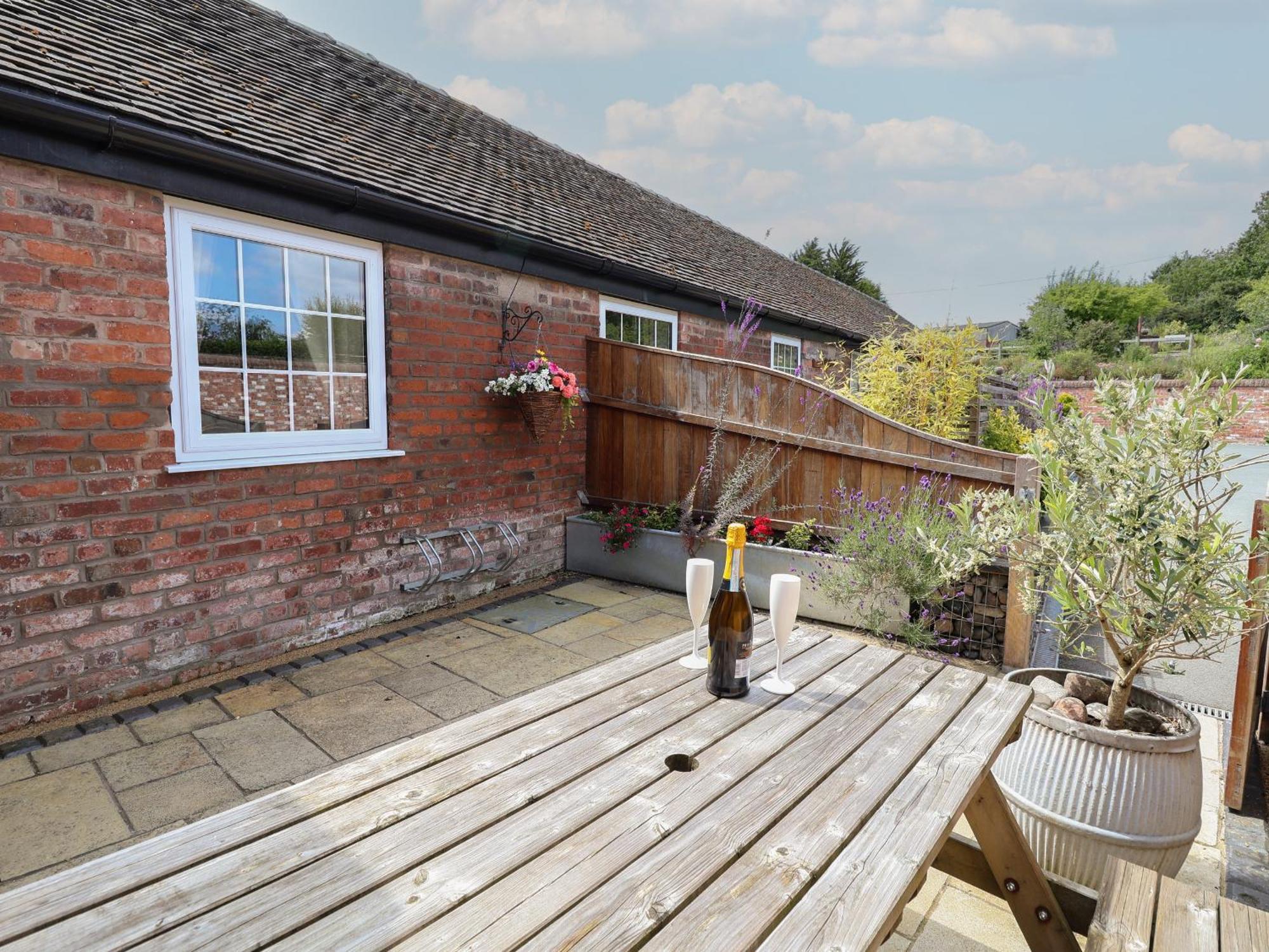 The Parlour Villa Chester Exterior photo